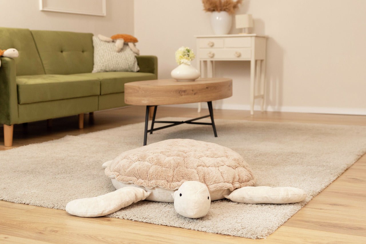 Senger XL large turtle lifestyle in room