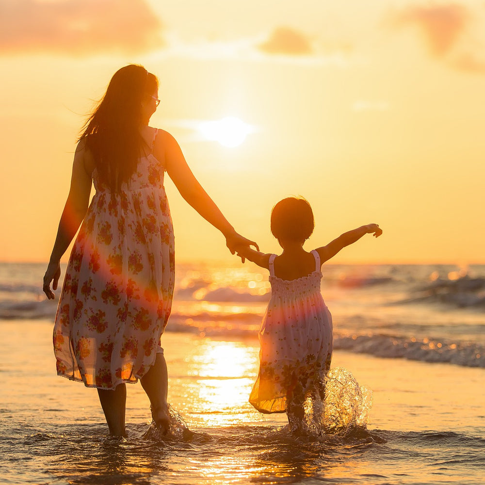 What does Intuitive Parenting Mean in Practical Terms? - blueottertoys