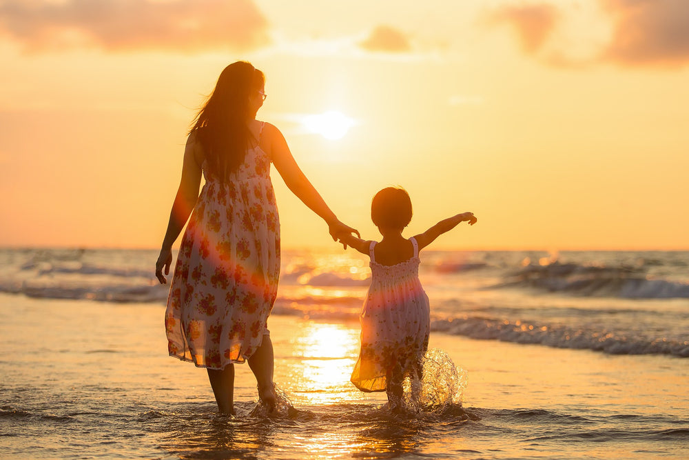 What does Intuitive Parenting Mean in Practical Terms? - blueottertoys
