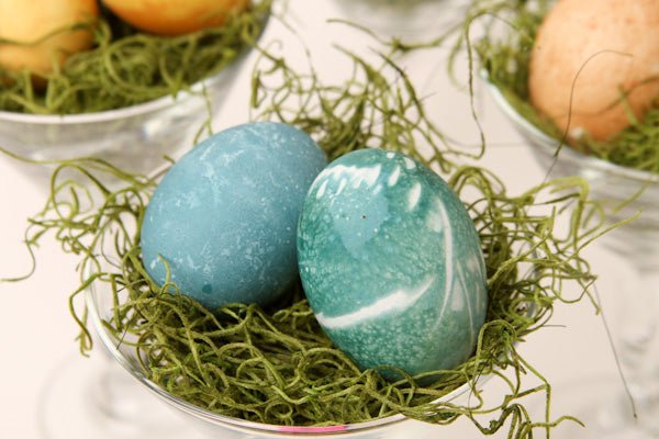 Naturally Dyed Easter Eggs