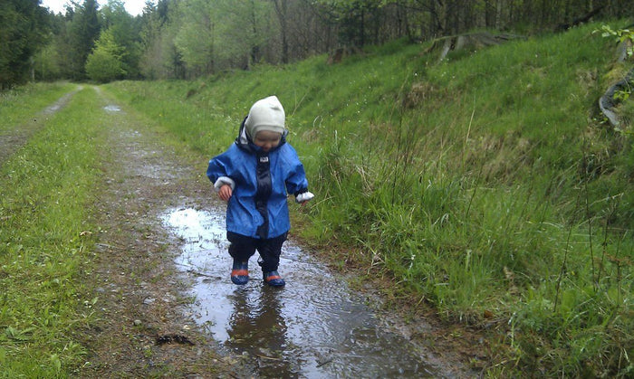 Five Ways to Embrace Mud Season! - blueottertoys