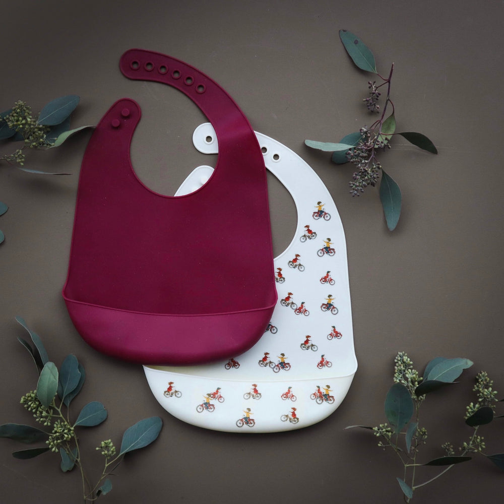 Silicone Lotta Bib at Blue Otter Toys