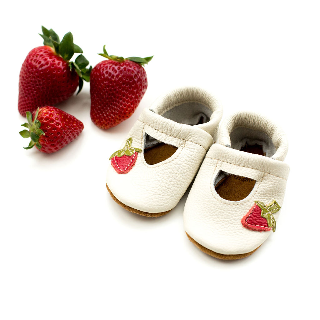 Strawberries Mary Janes Shoes with Designs