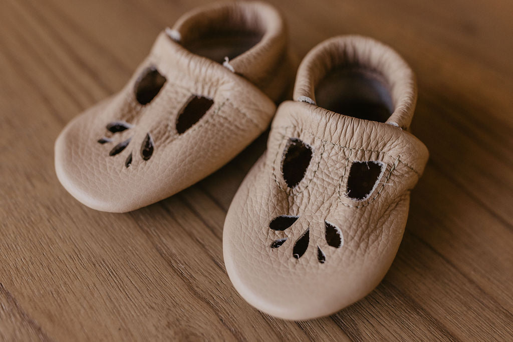 Flax LOTUS T-strap Shoes Baby and Toddler