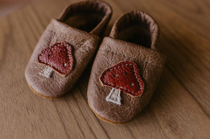 Mushrooms on Chai Leather Shoes with Designs