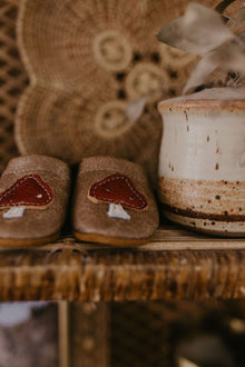 Mushrooms on Chai Leather Shoes with Designs