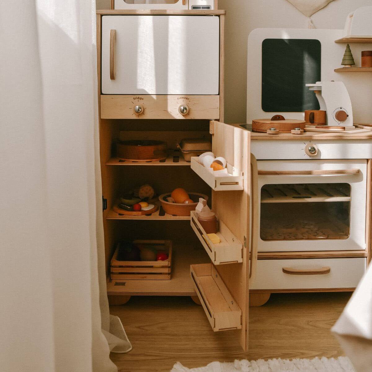 Wooden Play Fridge