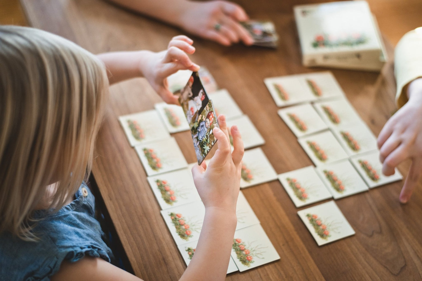 
                  
                    Elsa Beskow Elsa Beskow "Tomtebobarnen" or Children of the Forest Memory Game (32 cards - 16 Sets) for 2-6 Players - blueottertoys-HM31703
                  
                