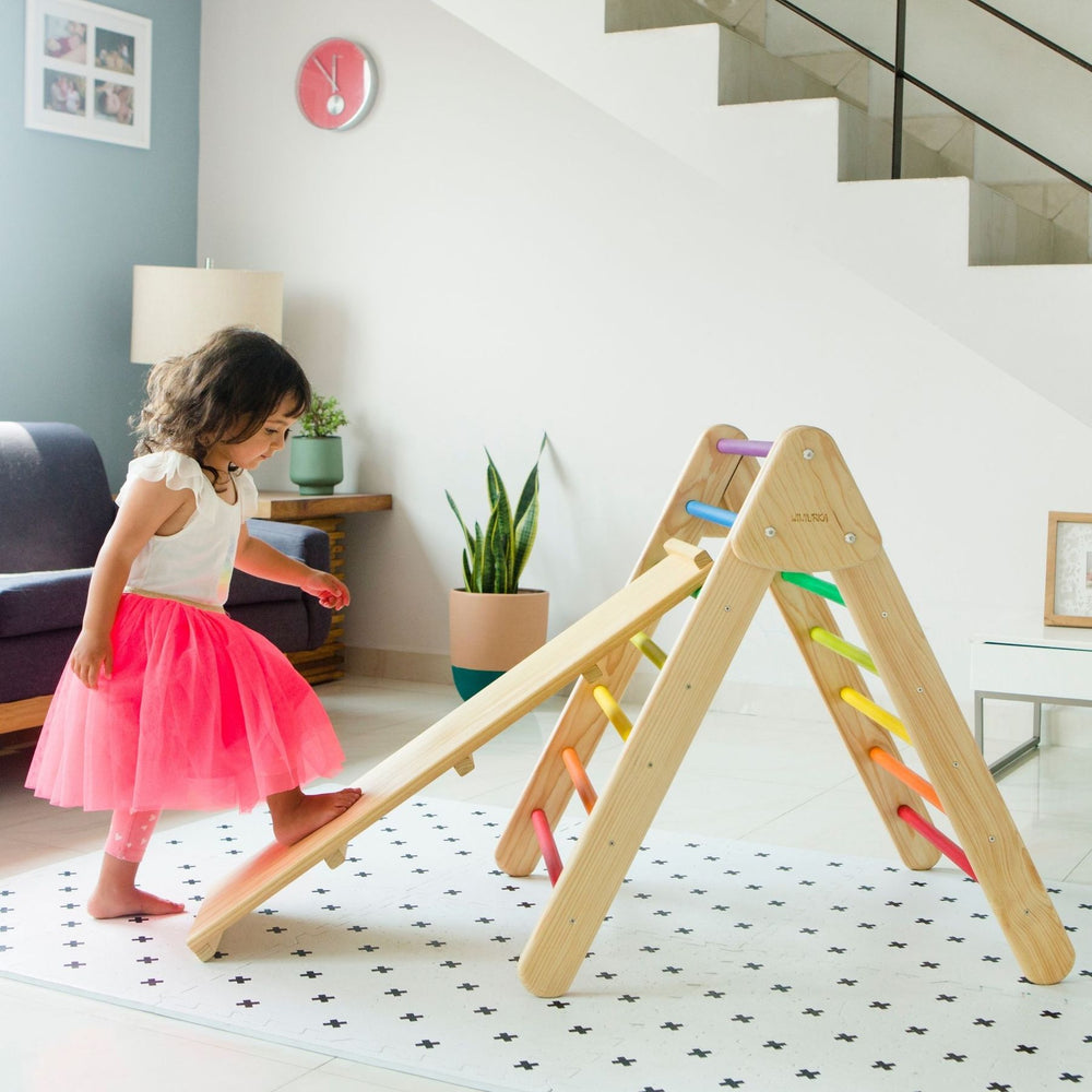 
                  
                    Small Climbing, Foldable, Pikler Triangle with Reversible Ramp by Wiwiurka
                  
                