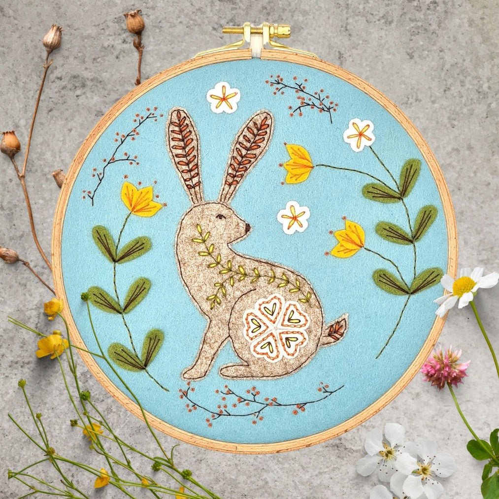 Wild Hare Appliqué Hoop Craft Kit - wood, cotton, wool, natural, felt Art & Craft Kits for open-ended play - Title: Defaul...