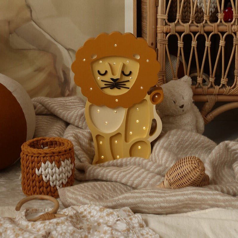 little-lights-lion-lamp-Beige